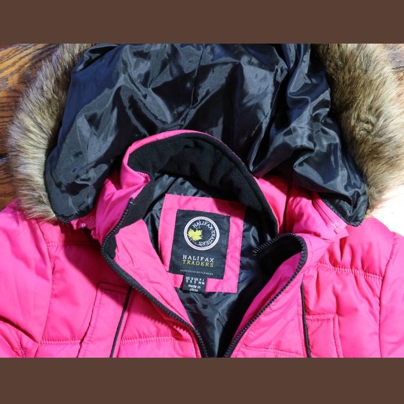 Pink Ladies Winter Jacket Halifex Traders Small NWT - Picture 2 of 3